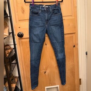 Levi's 720 High Rise Super Skinny Jeans